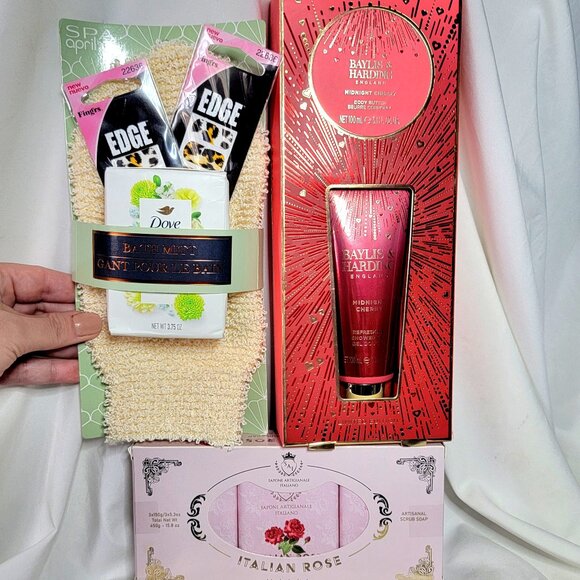 Other - Luxury Midnight Cherry & Italian Rose Spa Gift Set